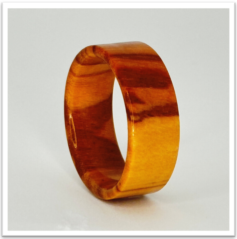 Discounted Ring 9 (SIZE 9)